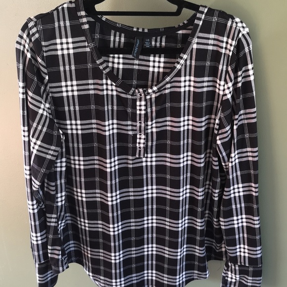 Cynthia Rowley Super Soft Plaid Long Sleeve Rounded Hem Snap Front Closure Sz L - Picture 4 of 8